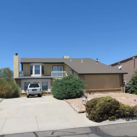 7409 Carson Trl NW, Albuquerque, NM 87120