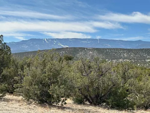 3 Anasazi Trl, Sandia Park, NM 87047