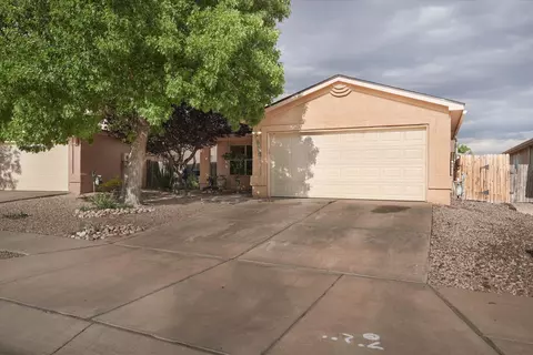 936 Cockatiel Dr SW, Albuquerque, NM 87121