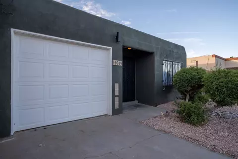 6049 Namath Ave NW, Albuquerque, NM 87120