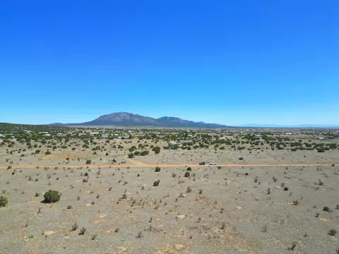 36 Indian Sky Ln, Edgewood, NM 87015