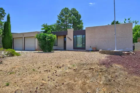 10300 Karen Ave NE, Albuquerque, NM 87111
