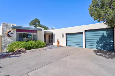 906 Santa Ana Ave SE, Albuquerque, NM 87123