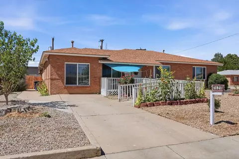 7621 Prospect Ave NE, Albuquerque, NM 87110