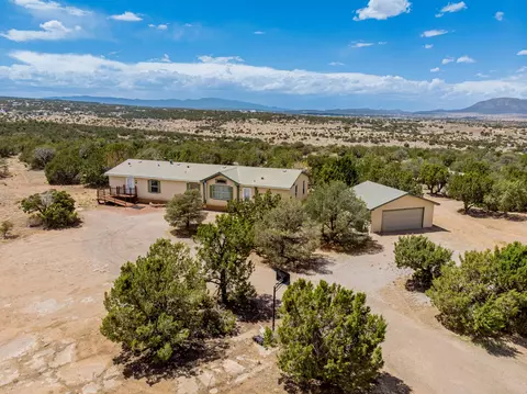 18 Barbara Ln, Edgewood, NM 87015