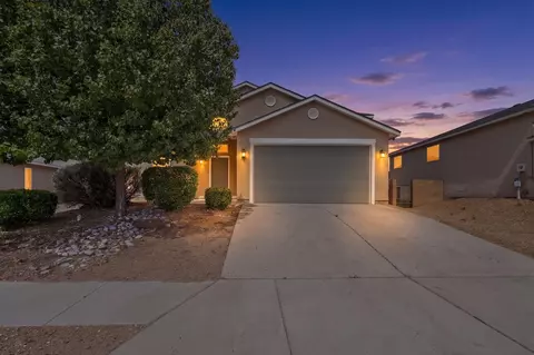 235 Cloud View Ave SW, Los Lunas, NM 87031
