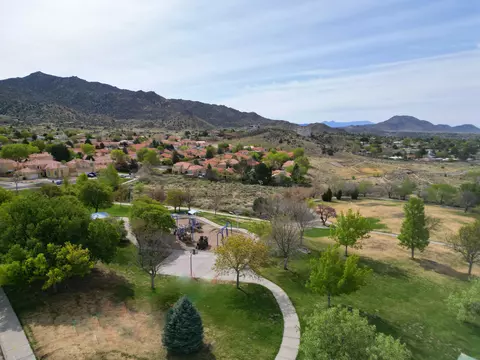 1123 Titleist Dr NE, Albuquerque, NM 87112