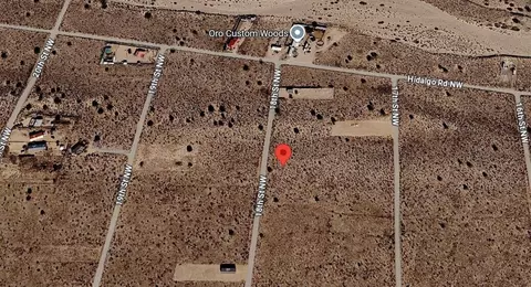 18 Th St NW, Rio Rancho, NM 87144