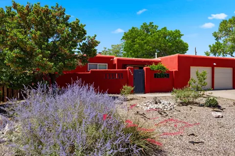 9905 Mesa Arriba Ave NE, Albuquerque, NM 87111