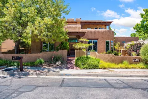 1901 Via Del Sol NE, Albuquerque, NM 87110
