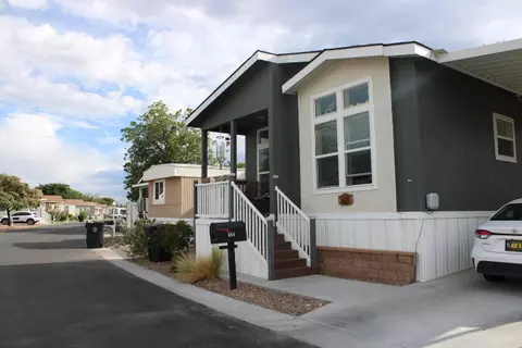 720 Fox Ln SE, Edgewood, NM 87015