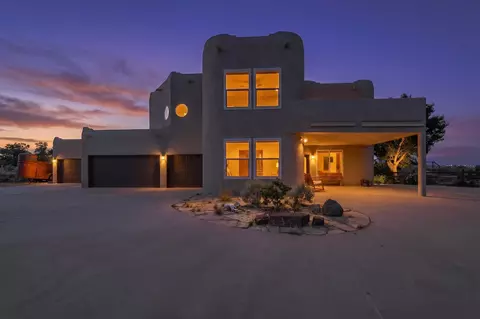 1731 Carson Rd NE, Rio Rancho, NM 87144