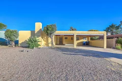 7738 Haines Ave NE, Albuquerque, NM 87110