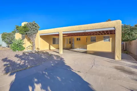 7738 Haines Ave NE, Albuquerque, NM 87110