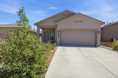 10728 Sabino Loop SW, Albuquerque, NM 87121