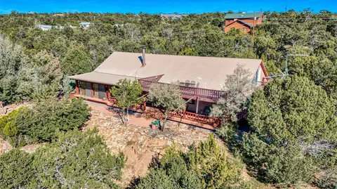 54 Sangre De Cristo Dr, Cedar Crest, NM 87008