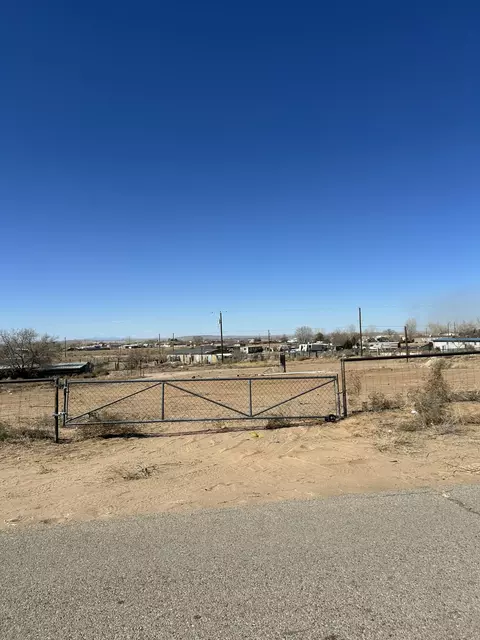 25 San Francisco Ave, Los Lunas, NM 87031