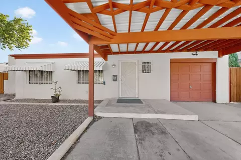 833 California St SE, Albuquerque, NM 87108