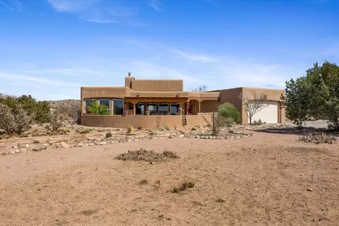 4 Cielo Norte, Placitas, NM 87043