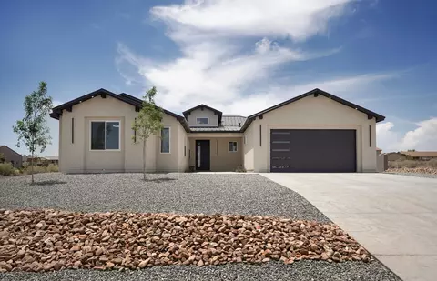 721 10th Ave NE, Rio Rancho, NM 87124