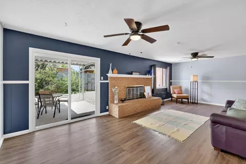 8701 Bellehaven Pl NE, Albuquerque, NM 87112