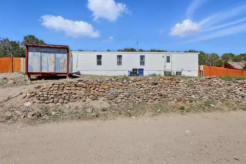 33 Tres Hermanos Rd, Placitas, NM 87043