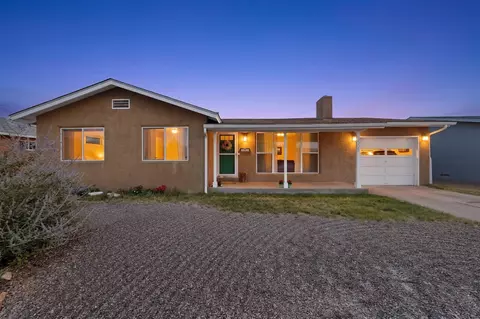 3205 California St NE, Albuquerque, NM 87110