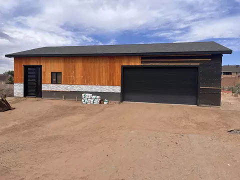 6429 Matamoros Rd NE, Rio Rancho, NM 87144