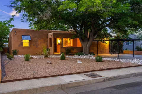 4523 Burton Ave SE, Albuquerque, NM 87108