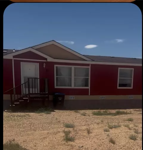 21 Valencia Dr, Los Lunas, NM 87031