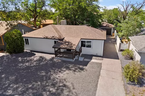 6026 Aspen Ave NE, Albuquerque, NM 87110