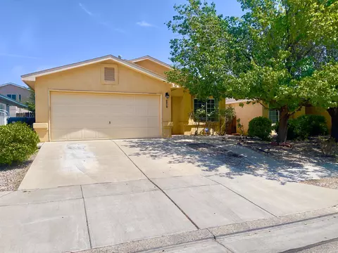 6419 Amberside Rd NW, Albuquerque, NM 87120