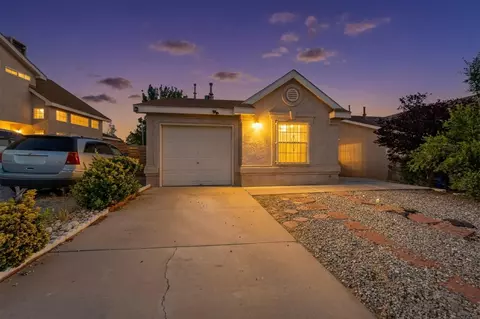 8419 Cedarcroft Rd NW, Albuquerque, NM 87120