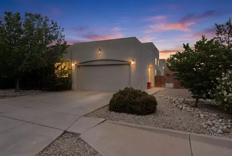 5501 Costa Uerde Rd NW, Albuquerque, NM 87120