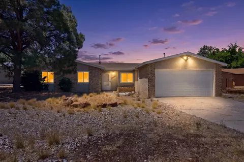 7416 Winans Dr NE, Albuquerque, NM 87109