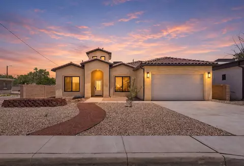 1321 Van Cleave Rd NW, Albuquerque, NM 87107