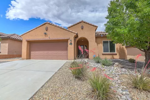 9512 Iron Rock Dr NW, Albuquerque, NM 87114