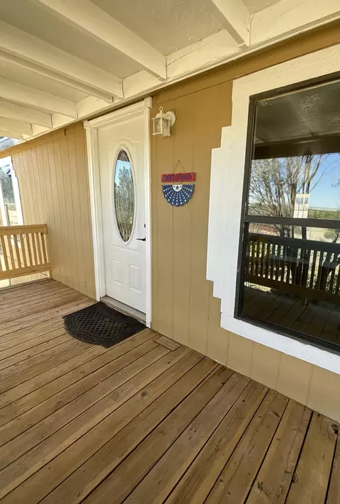 192 Cedar Lane Ln, Moriarty, NM 87035