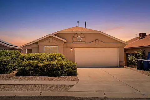 632 Shire St SW, Albuquerque, NM 87121