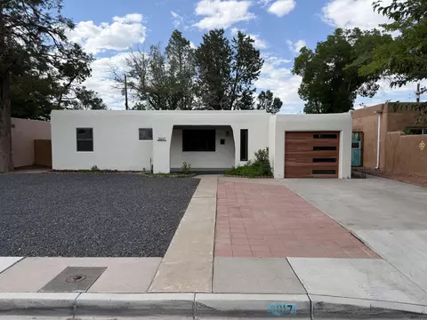 3017 Frontier Ave NE, Albuquerque, NM 87106