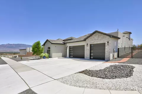 6304 Alderete Ct NW, Albuquerque, NM 87120