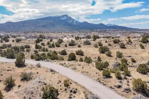 La Entrada, Placitas, NM 87043