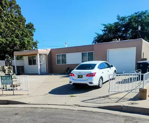 10416 Stovall Ct NE, Albuquerque, NM 87112