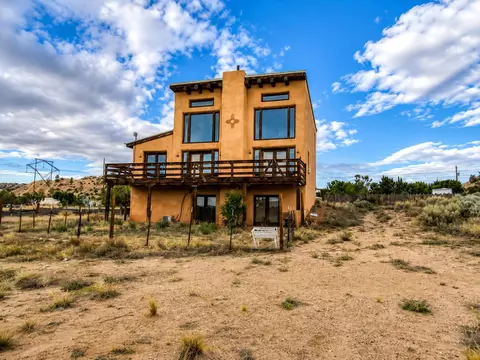 10 New Mexico State Rd 233, Medanales, NM 87548