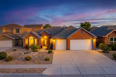 2749 Corte De La Villa SE, Rio Rancho, NM 87124