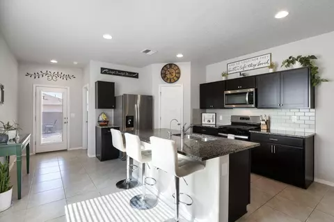 4827 Mount Salas St NE, Rio Rancho, NM 87144