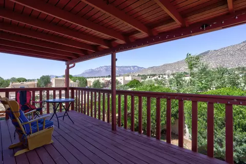 2712 Eastridge Dr NE, Albuquerque, NM 87112