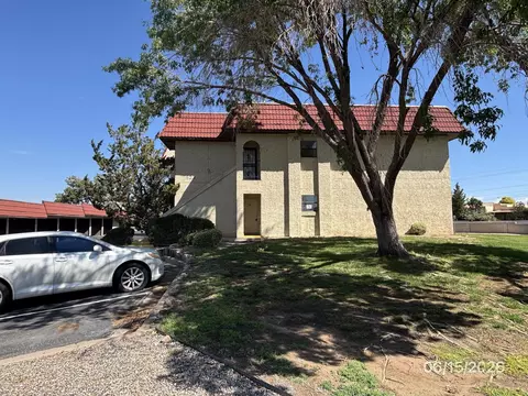 823 Country Club Dr SE #1E, Rio Rancho, NM 87124