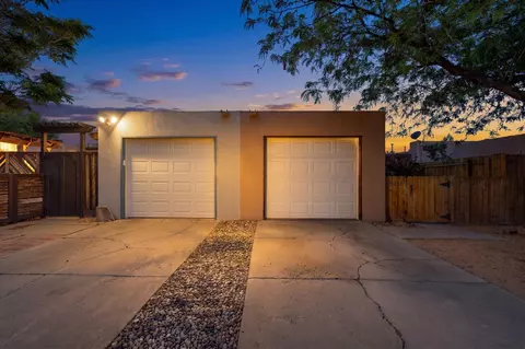 512 Berry Rd NW, Albuquerque, NM 87107