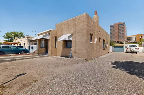 414 8th St NW, Albuquerque, NM 87102